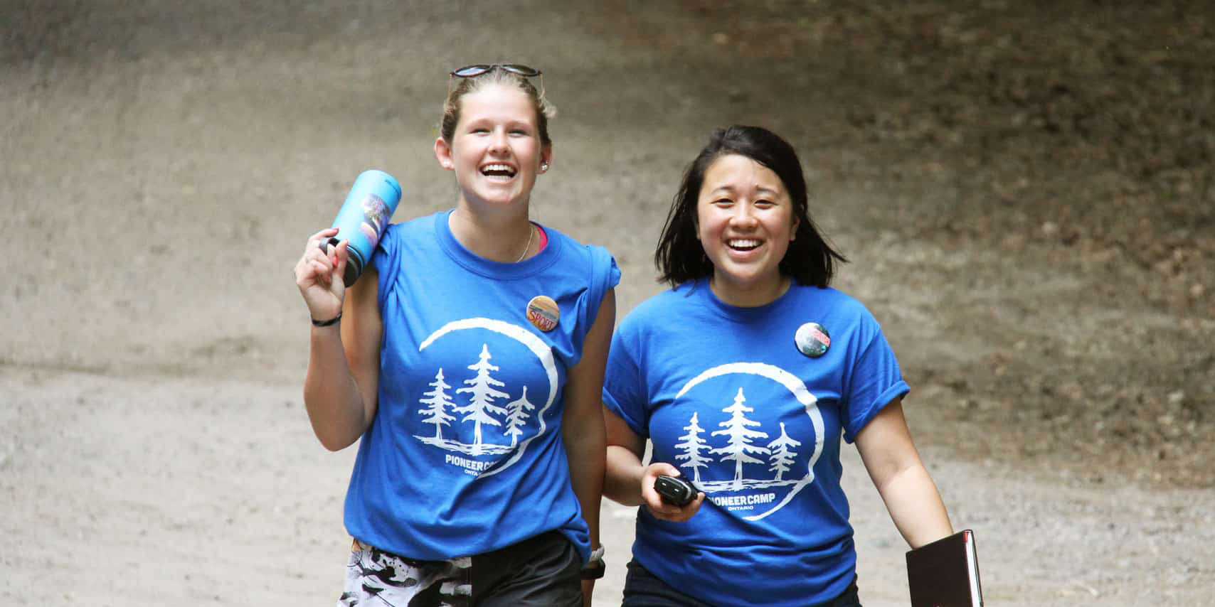 2019-summer-staff-volunteers3